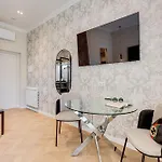 Dionigi 43 Private By Premium Collection Konukevi Roma