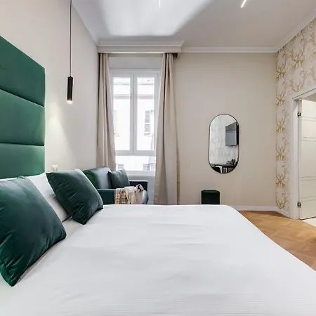 Dionigi 43 Private By Premium Collection Affittacamere 4*