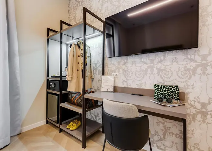 Dionigi 43 Private By Premium Collection Rom