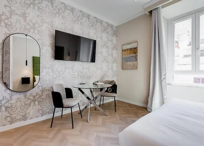 Dionigi 43 Private By Premium Collection