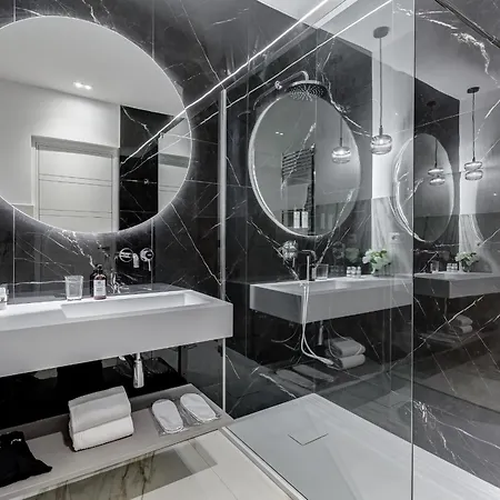 Dionigi 43 Private By Premium Collection Pensionat